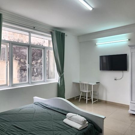 Lalahouse Riverside Residence Хошимин Екстериор снимка